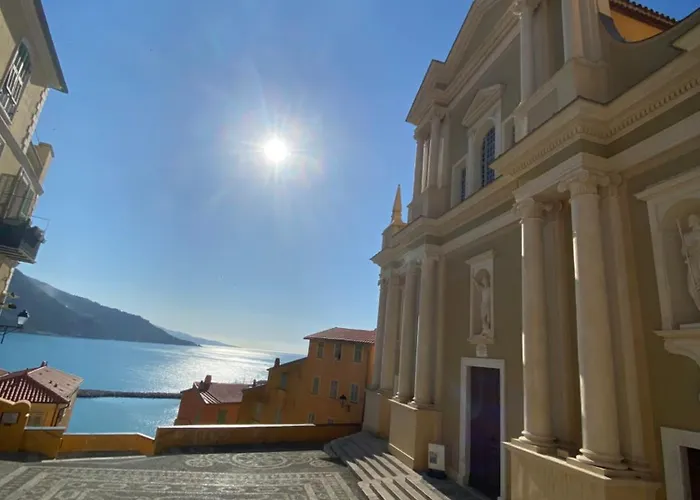 Le Bastion-plage-vue Apartmán Menton